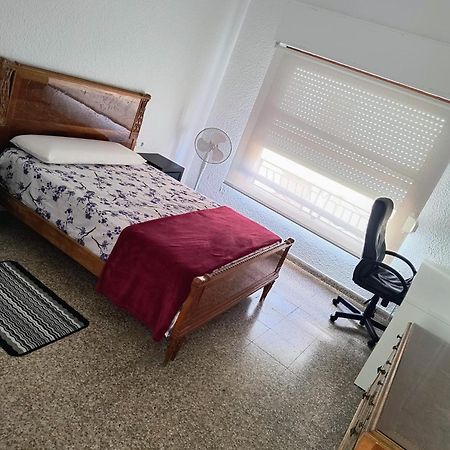Habitaciones Comodas 塔韦尔内斯德拉瓦利迪格纳 外观 照片