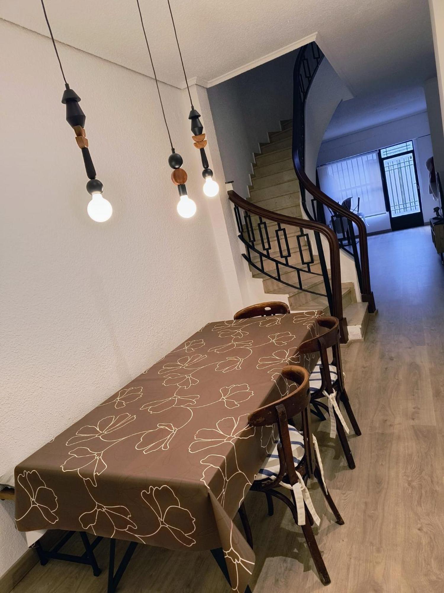 Habitaciones Comodas 塔韦尔内斯德拉瓦利迪格纳 外观 照片