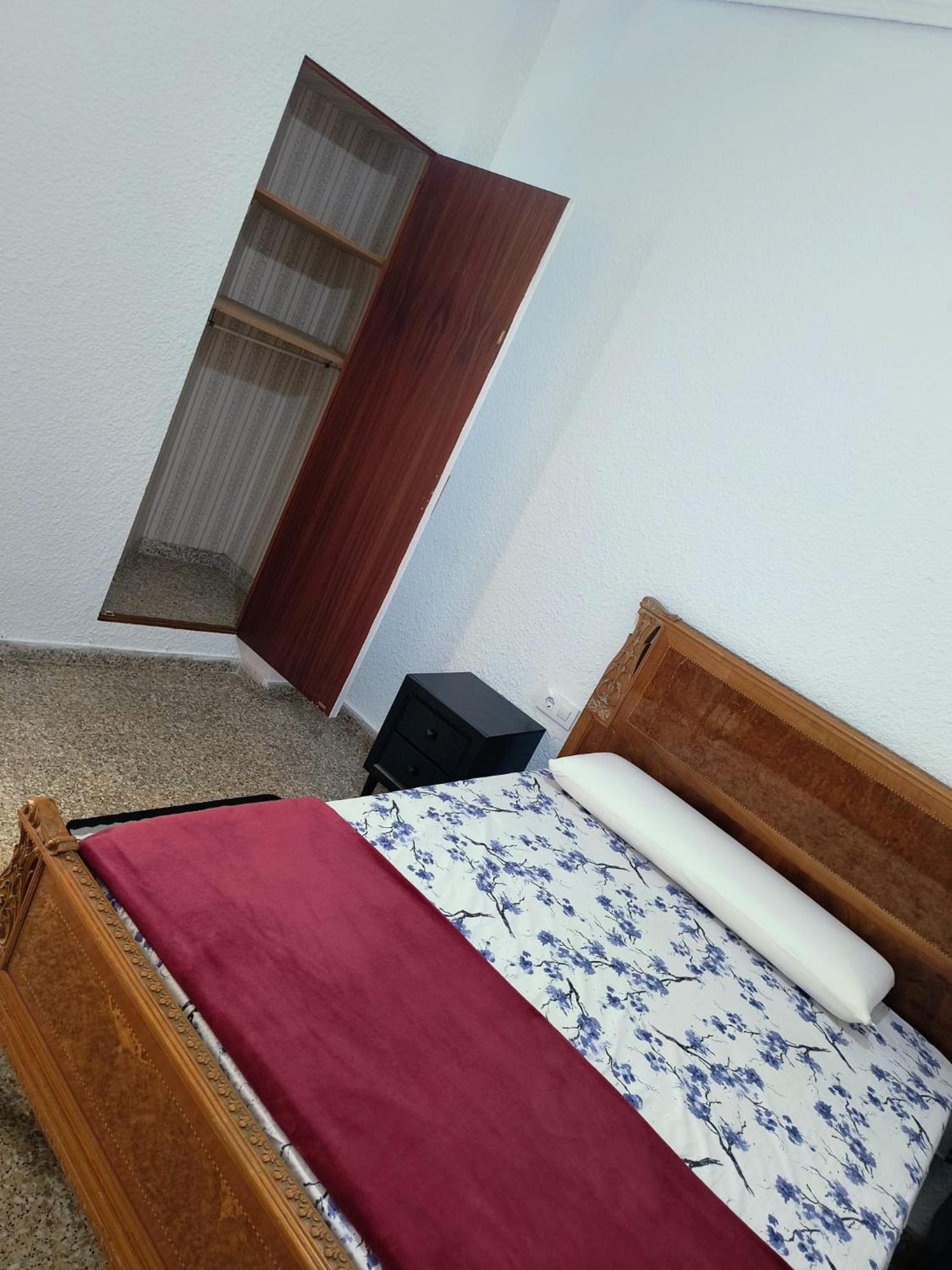 Habitaciones Comodas 塔韦尔内斯德拉瓦利迪格纳 外观 照片